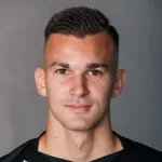 F. Ereš